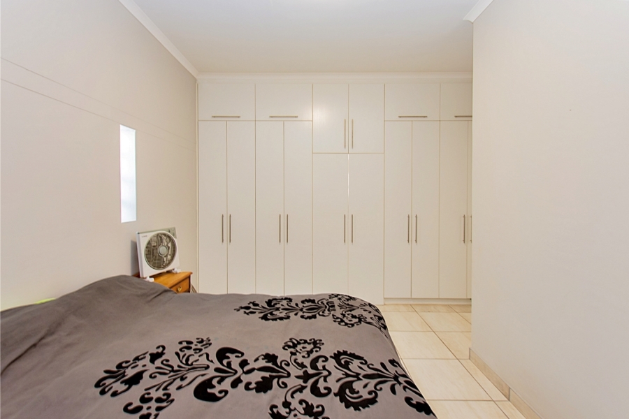 4 Bedroom Property for Sale in Laaiplek Western Cape